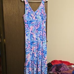 Lilly Pulitzer Pink and Blue Floral Top with Gold Logo Tag
